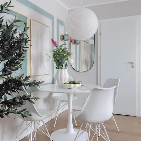 Apartment Sublime 1br On The Park Bucharest
