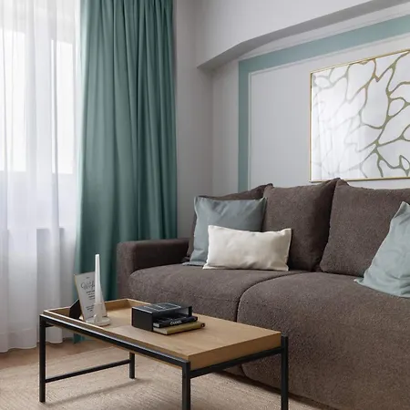 Sublime 1br On The Park Bucharest